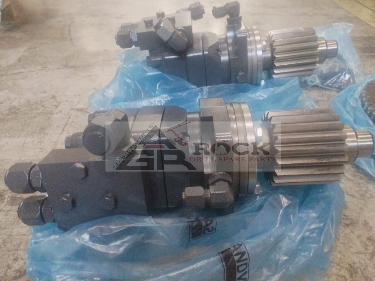 CONJUNTO DO MOTOR HIDRÁULICO 154 044 38