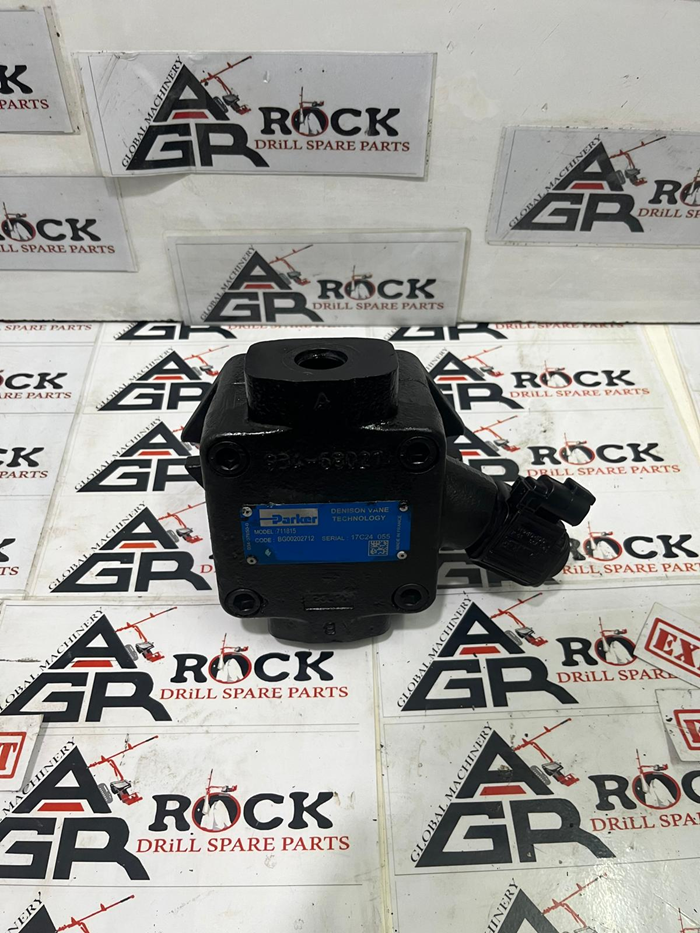 BG00202712 - BG 002 027 12 - ENGINE COOLANT FAN PUMP