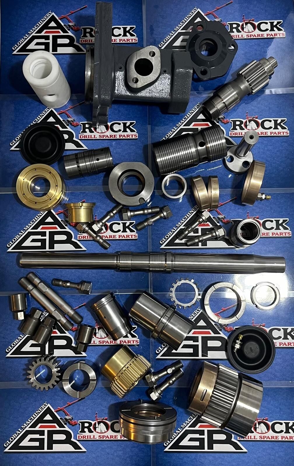 09704908 - 097 049 08 - CYLINDER | DX700 - D800 ROCK DRILL