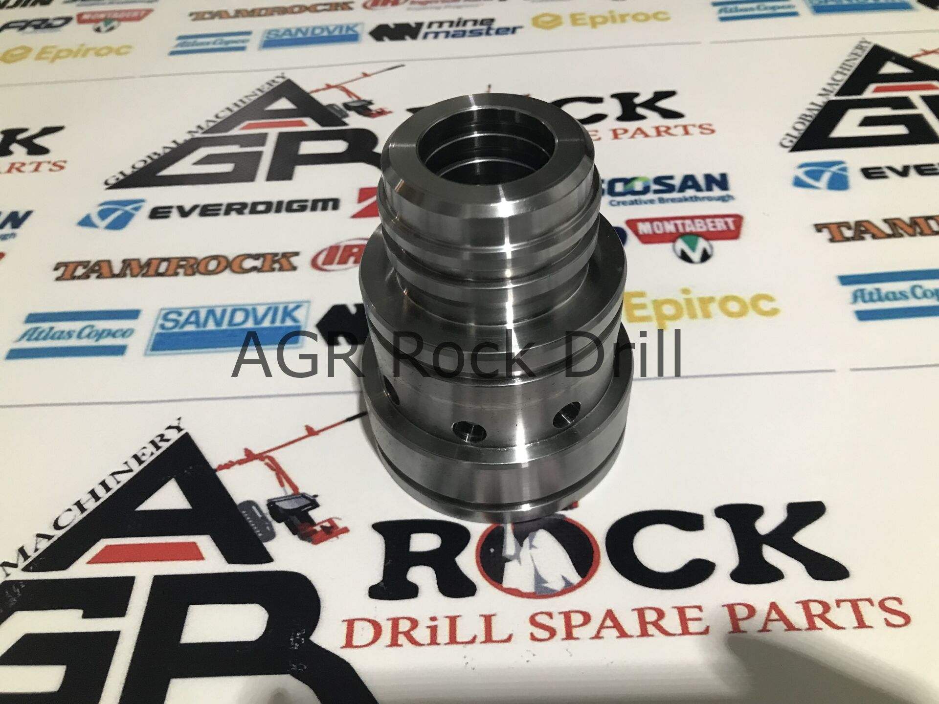 55186990-CYLINDER FRONT