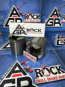 51533073 - CHUCK